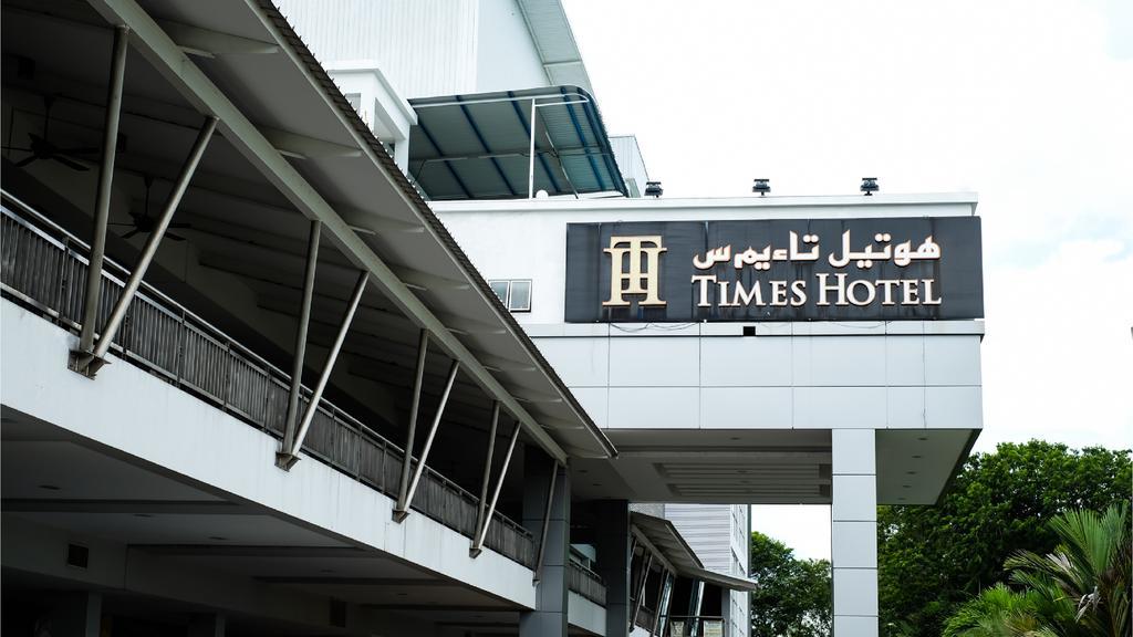 Times Hotel Brunei Бандар-Сери-Бегаван Экстерьер фото
